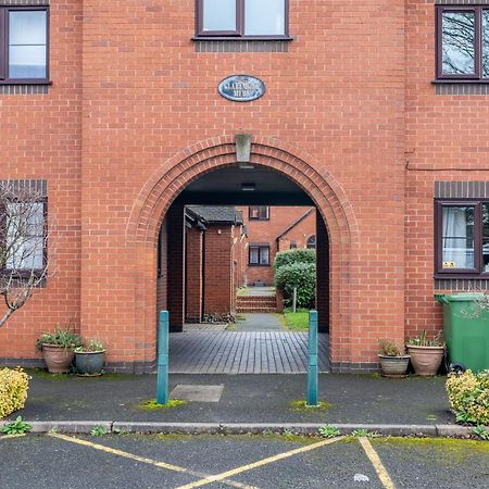 Modern Studio Flat In Wellington, Telford Веллингтон Экстерьер фото